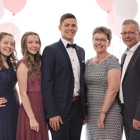 Monteurwohnungen Goeb - Nicht Fuer Urlaubsgaeste Апартаменты *